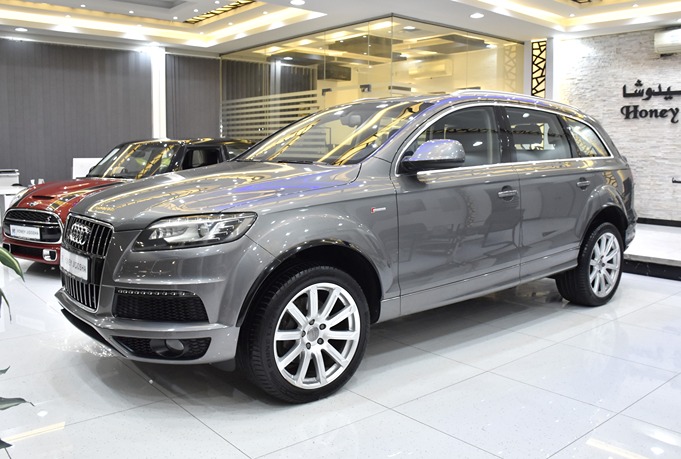 EXCELLENT DEAL for our Audi Q7 SuperCharged ( 2014 Model ) in Grey Color GCC Specs