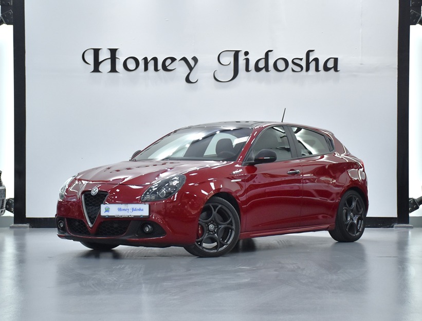 EXCELLENT DEAL for our Alfa Romeo Giulietta ( 2018 Model ) in Red Color GCC Specs